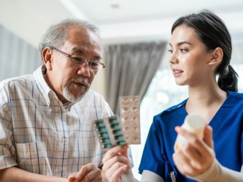 How to manage medications for your loved one with Alzheimer’s